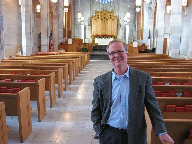 Jeff Hunt in church 2.jpg