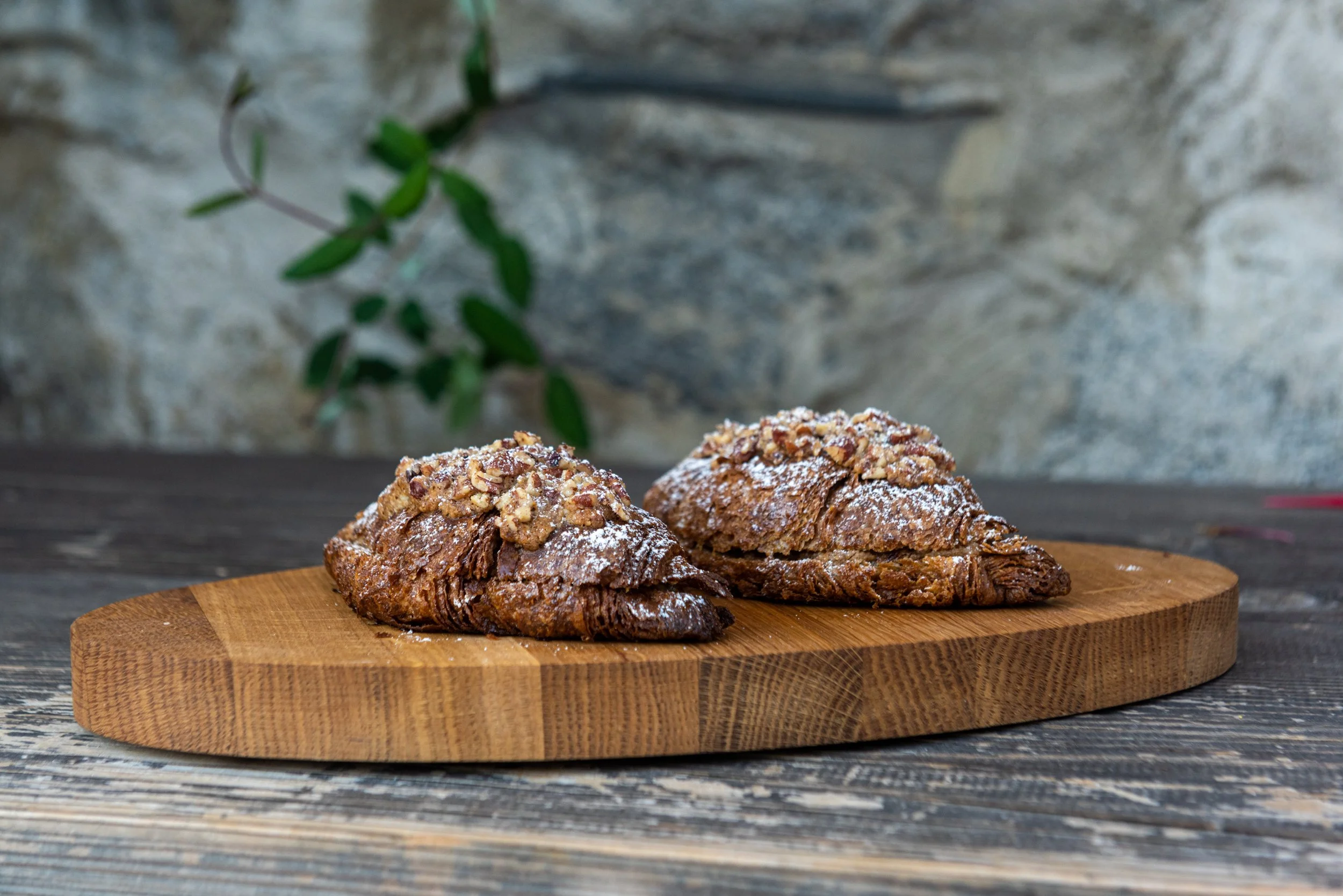 Bakers Maya Muñoz &amp; Russell Trimmer of Motzi Bread | Baltimore, MD