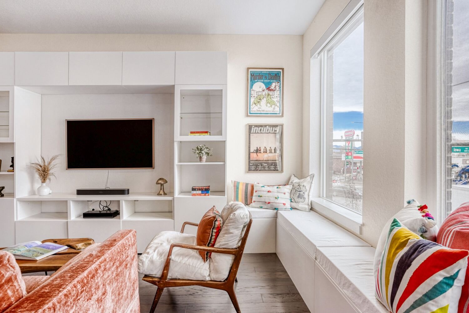 1616 s broadway 218 - Web Quality - 008 - 08 Living Room.jpg