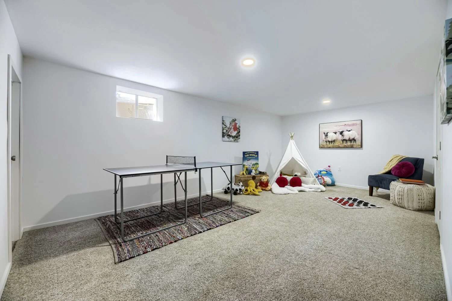 3326 S Verbena Ct - Web Quality - 020 - 20 Family Room.jpg