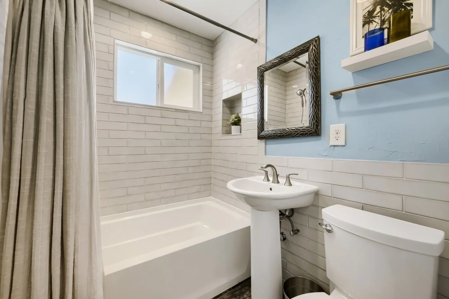 7890 w 59th ave - Web Quality - 025 - 25 Bathroom.jpg