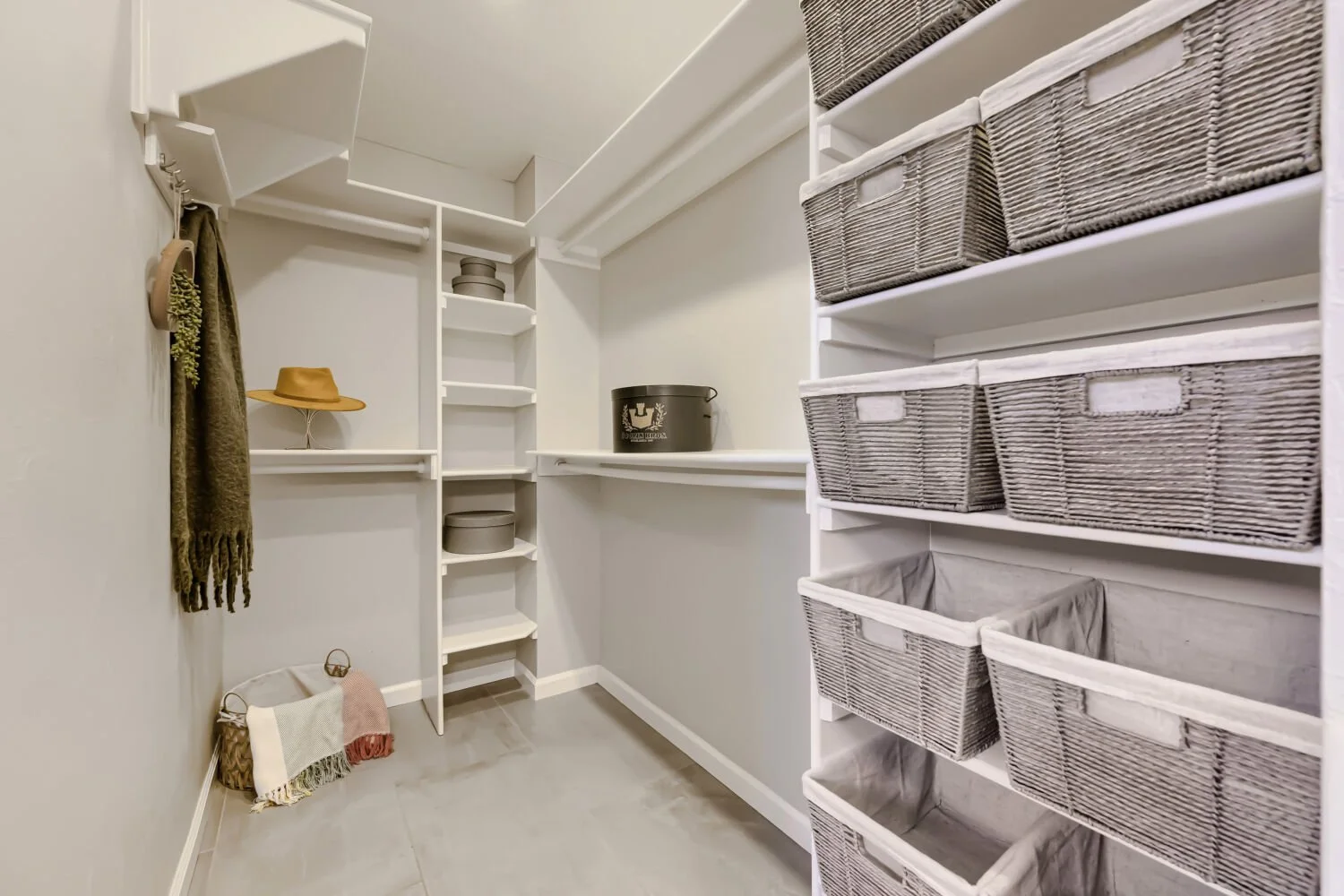 7890 w 59th ave - Web Quality - 024 - 24 Closet.jpg