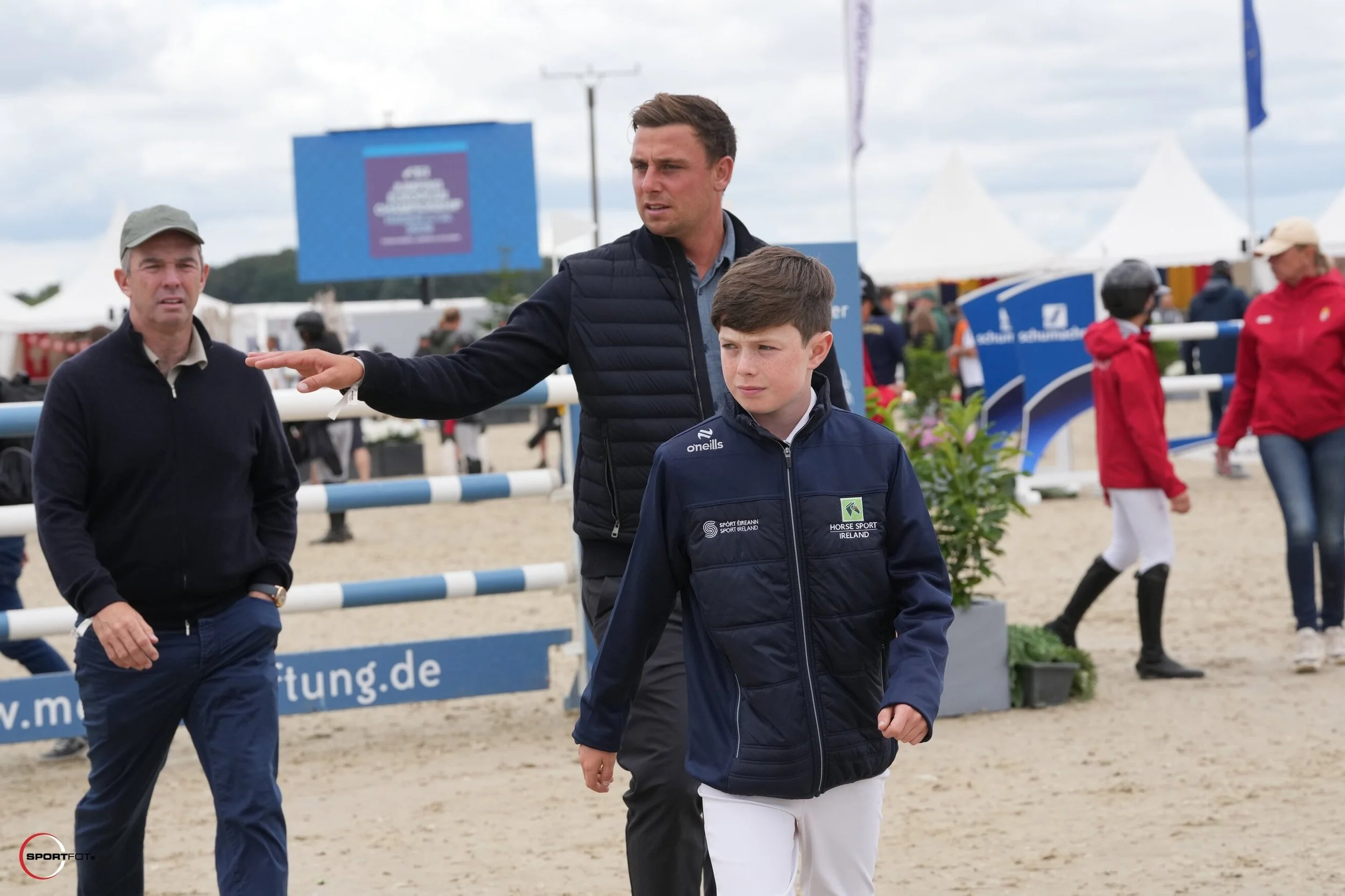 Benjamin OConnor - Fox Chapel © sportfot 1859-NH109112.JPG