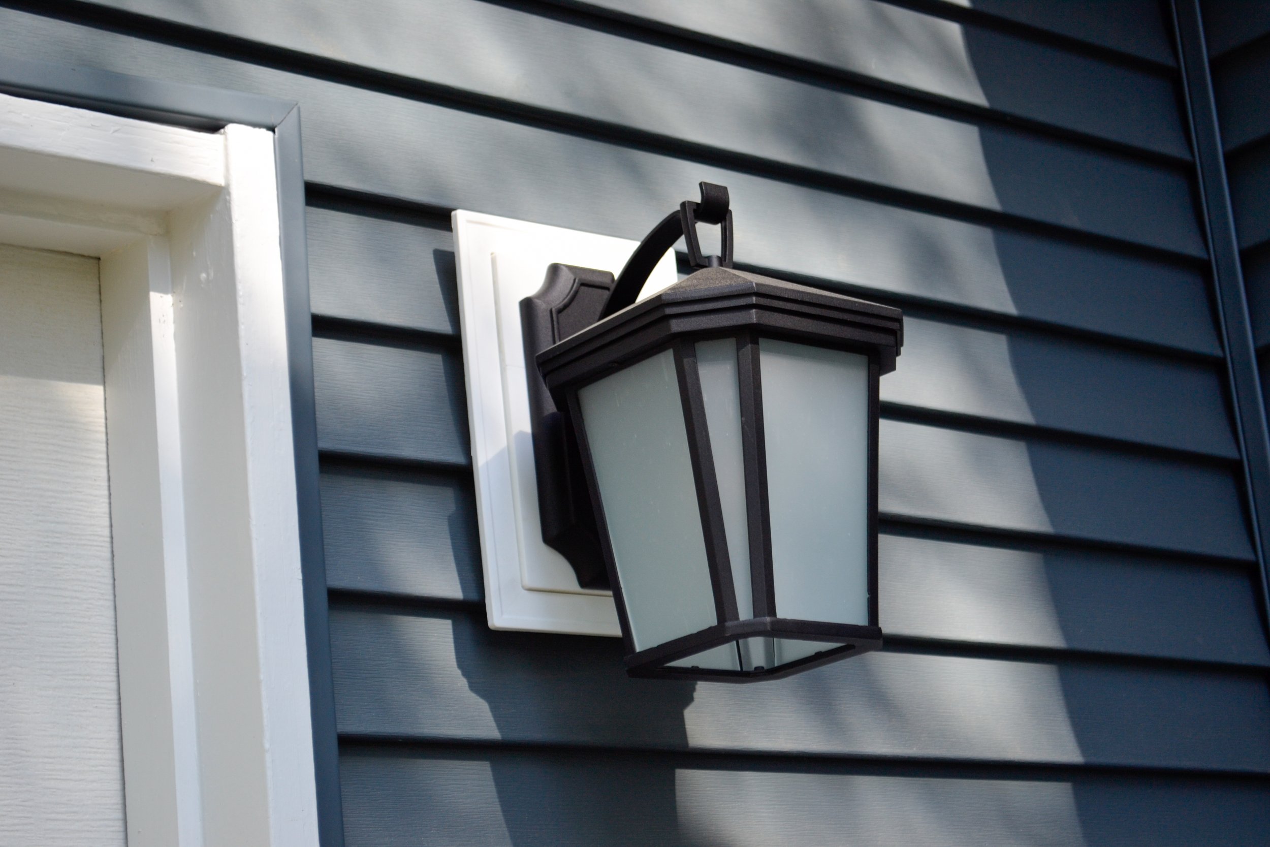 SIDING AND FIXTURE UPDATE.jpg