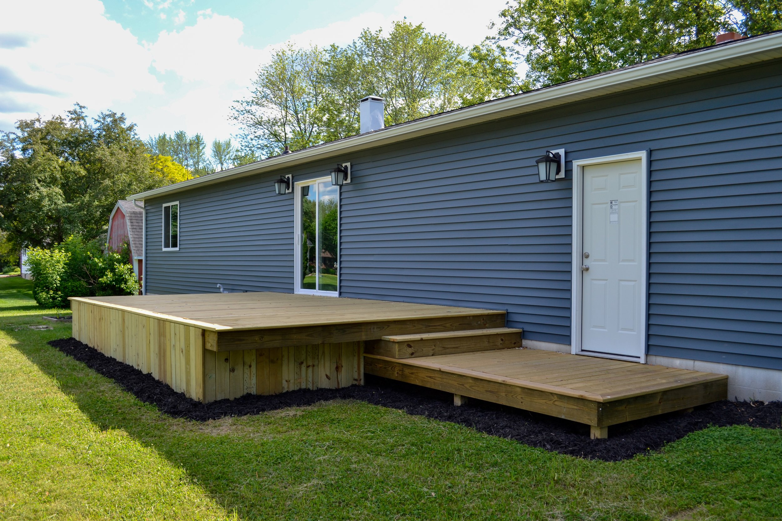 SIDING AND DECK BUILT.jpg
