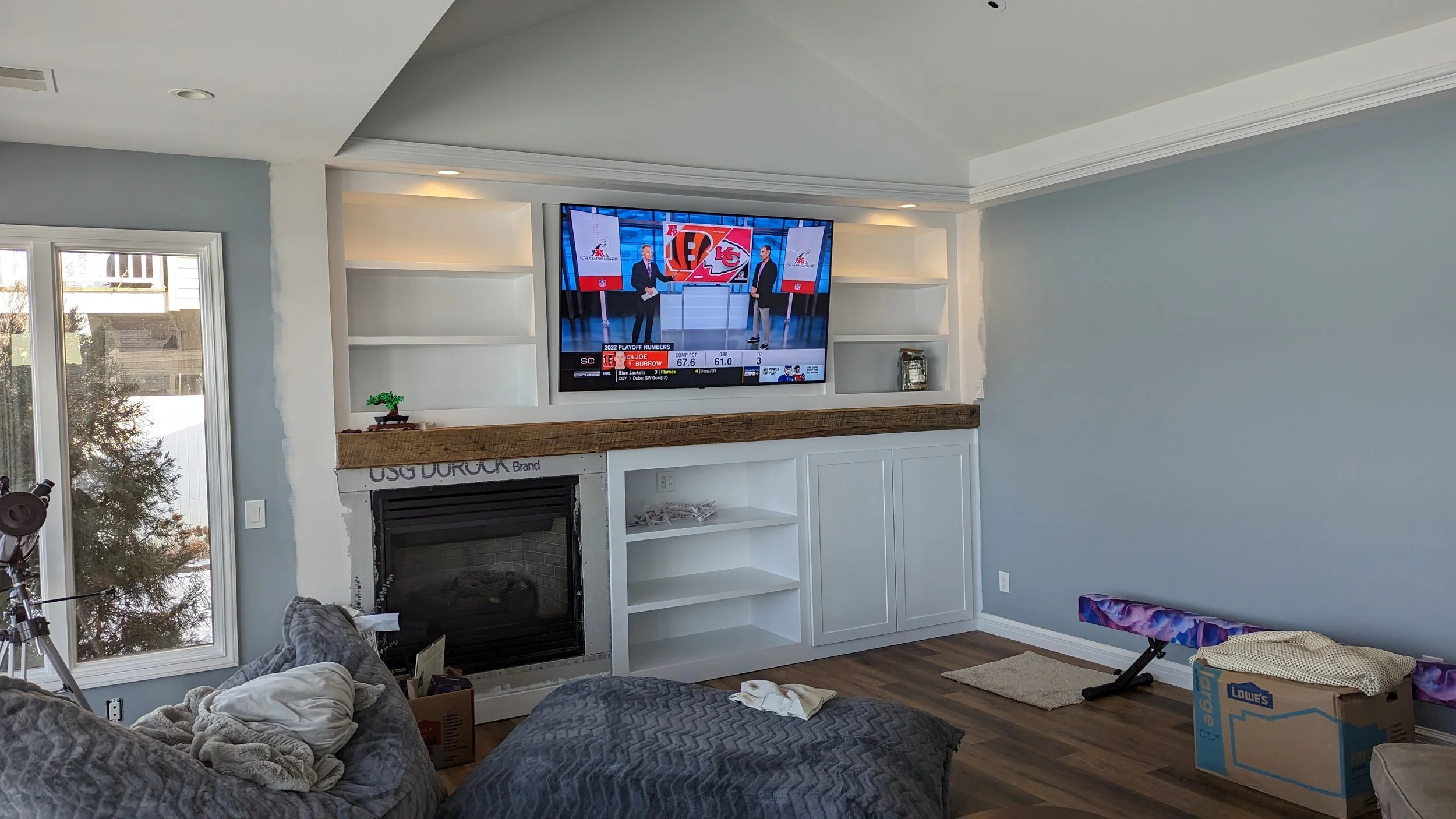 CUSTOM DESIGNED living room built-in (4).jpg