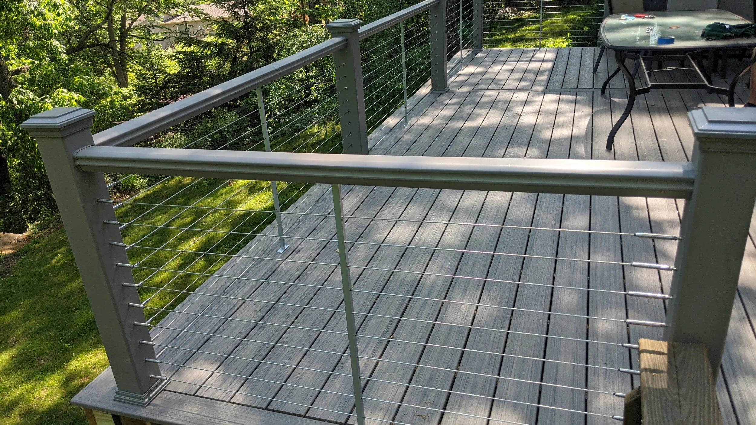 DECK REMODEL WIRE RAILING.jpg