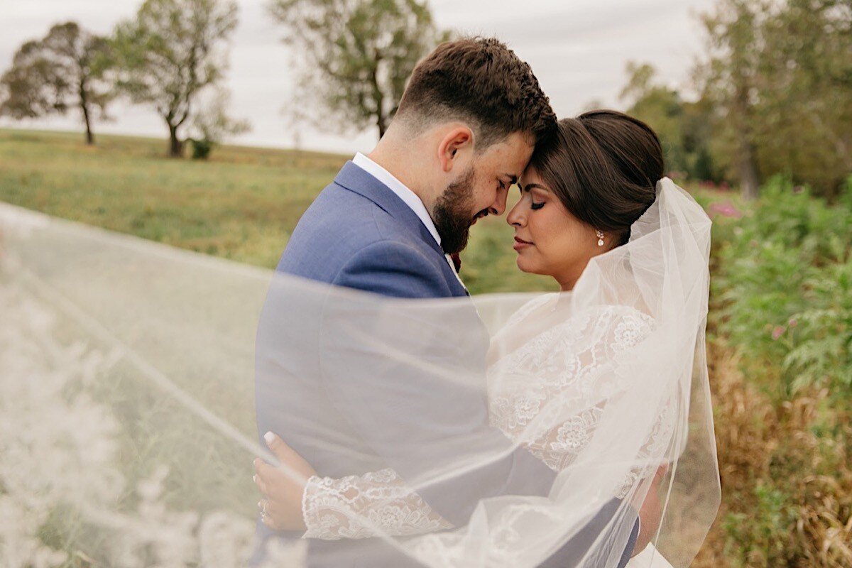 59_frederick-maryland-wedding-photographer-glen-ellen-farm-documentary-fall-129.jpg