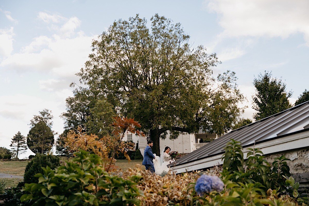 60_frederick-maryland-wedding-photographer-glen-ellen-farm-documentary-fall-115.jpg