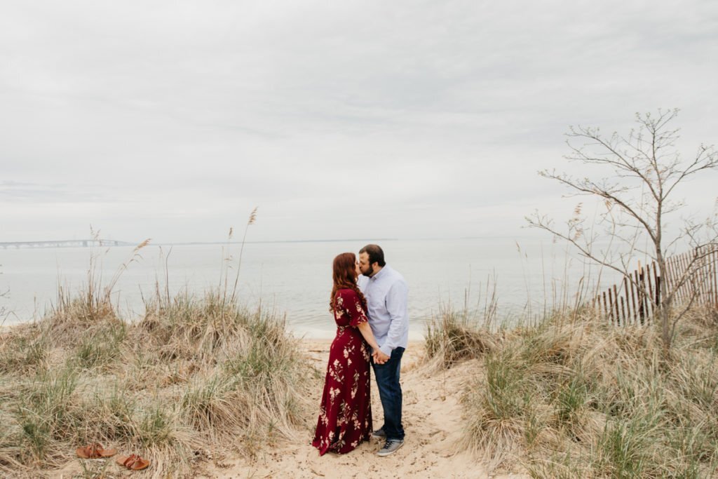 terrapin-nature-park-kent-island-maryland-beach-chesapeake-bay-engagement-photos-8-1024x683.jpg