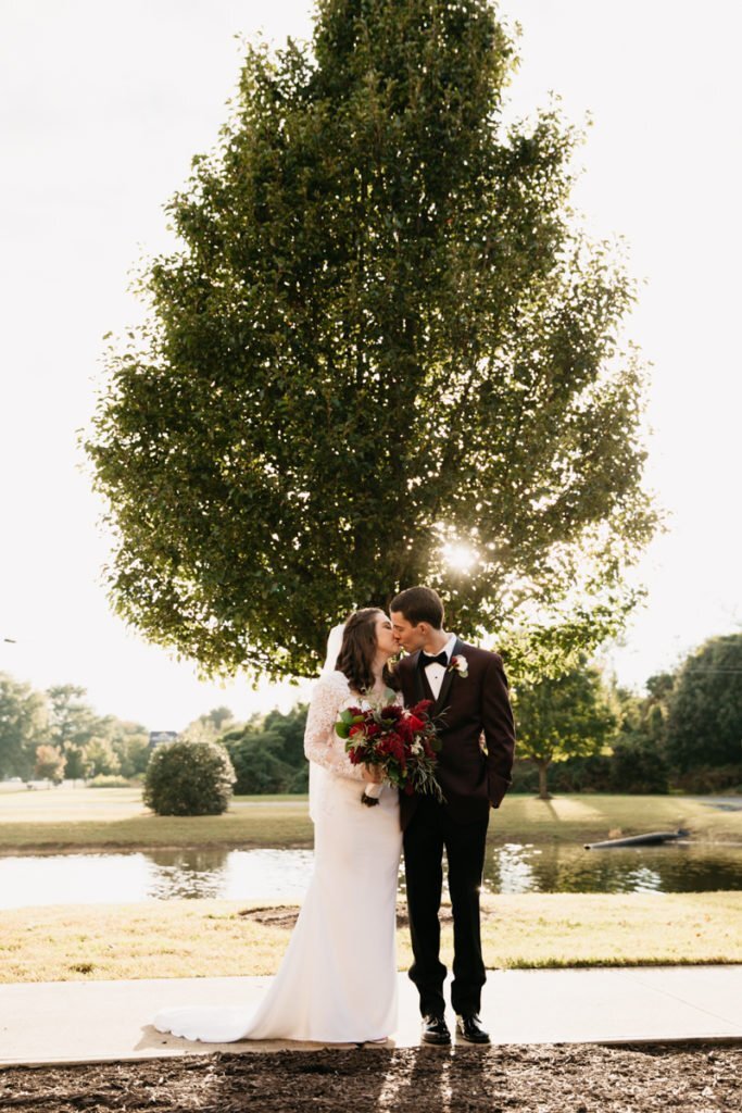 fountains-wedding-center-salisbury-maryland-wedding-photographer-34-683x1024.jpg