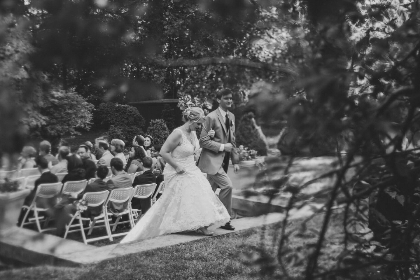 liriodendron-mansion-outdoor-wedding-artistic-creative-wedding-photography-41.jpg