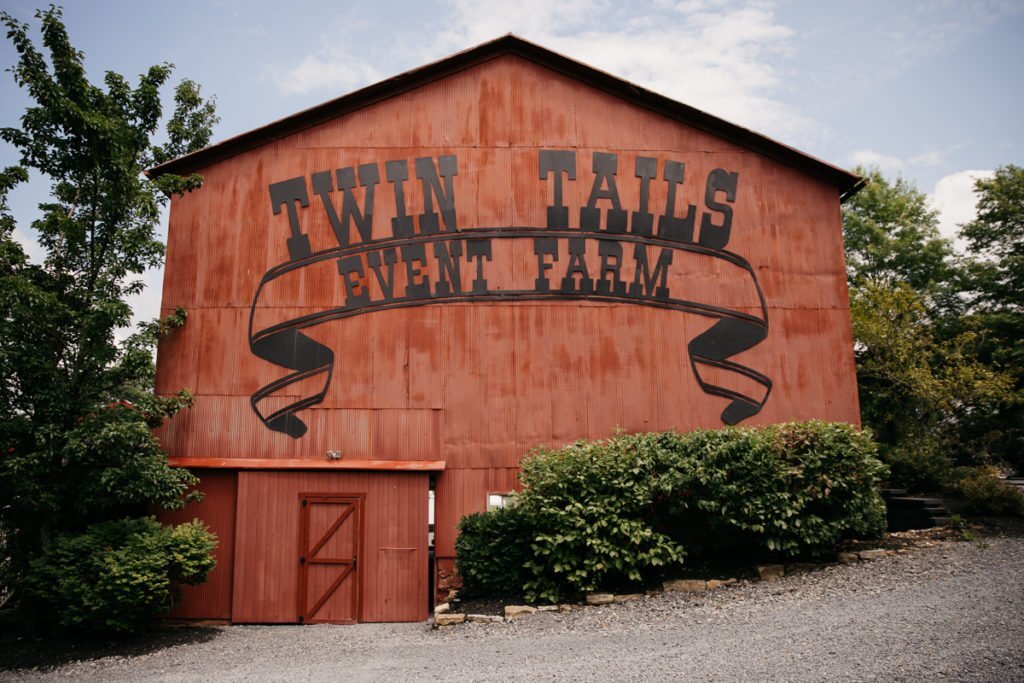 twin-tails-event-farm-western-maryland-wedding-photographer-1-1024x683.jpg