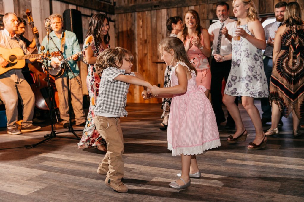 twin-tails-event-farm-western-maryland-wedding-photographer-205-1024x683.jpg