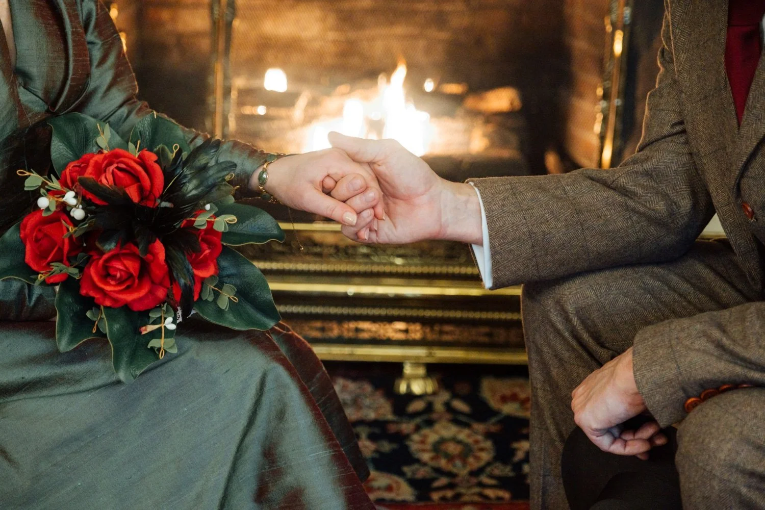 Gramercy Mansion Elopement Photography at Christmastime
