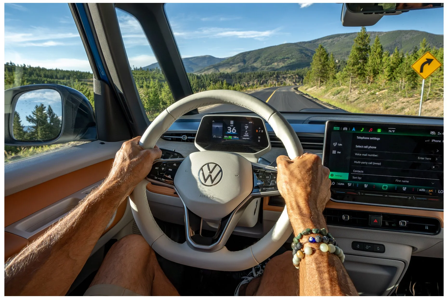 Driving-a-Volkswagen-on-Mountain-Road-is20250806_iD_Buzz_2961.jpg