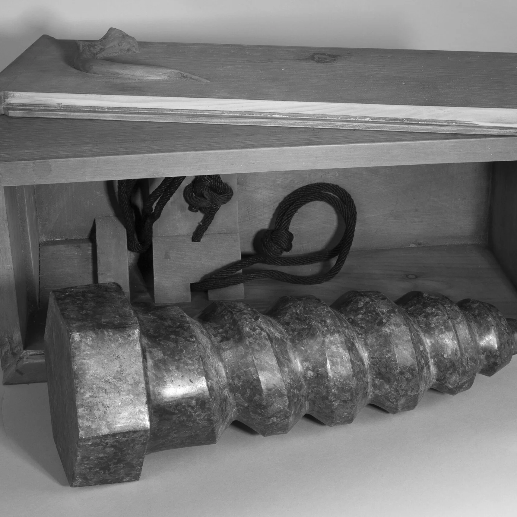 Boxed Screw