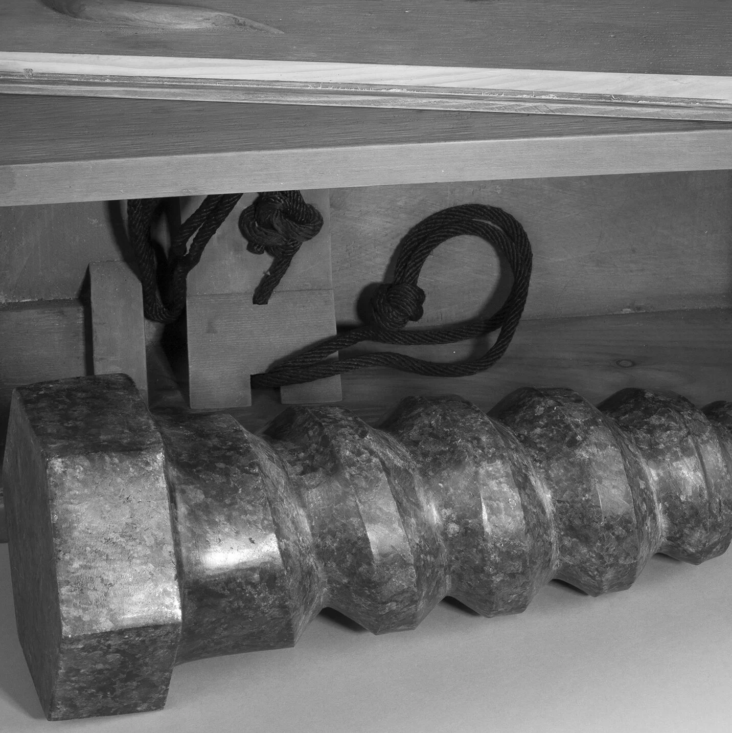 Boxed Screw