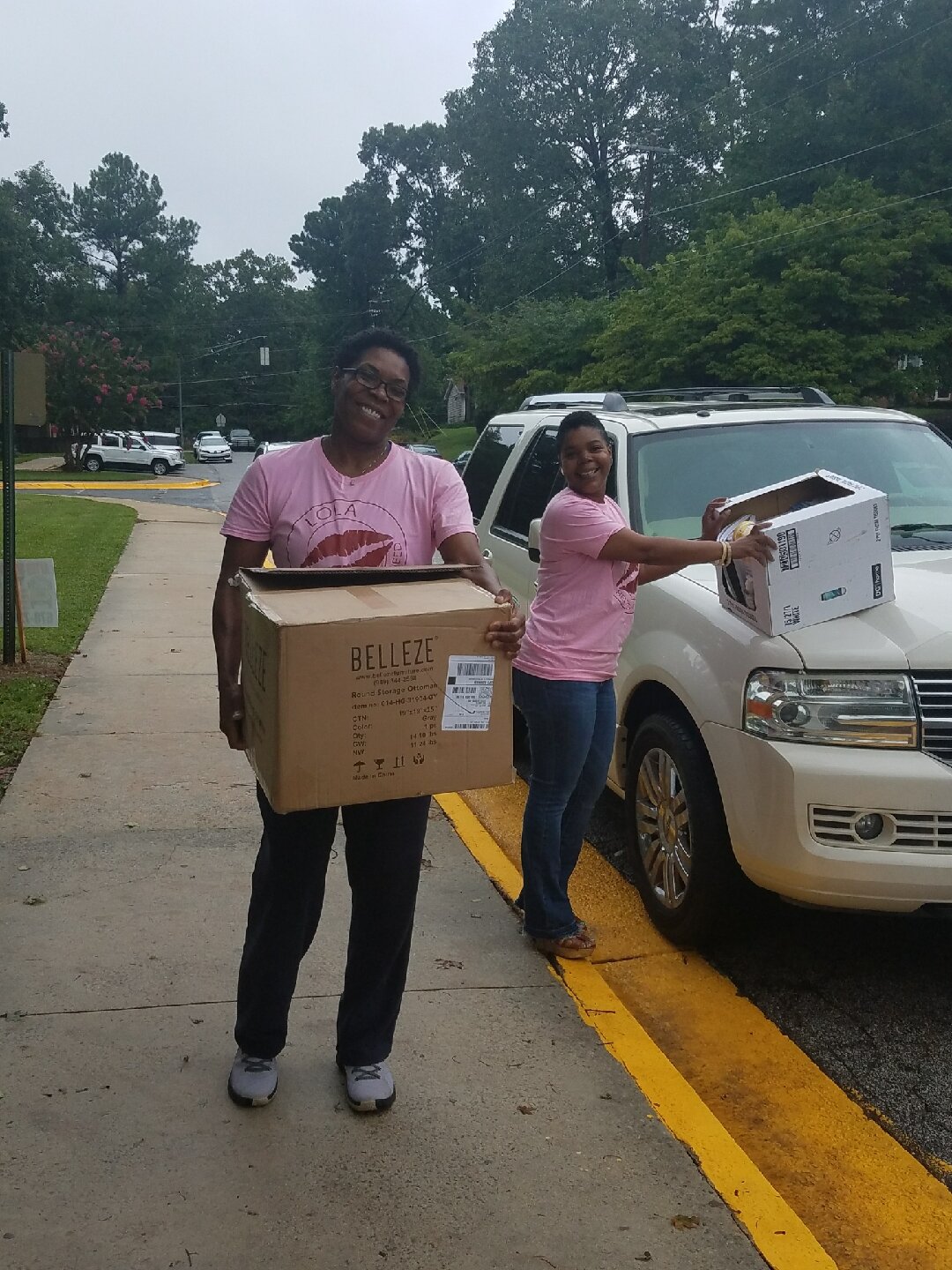 LOLA Food Drive