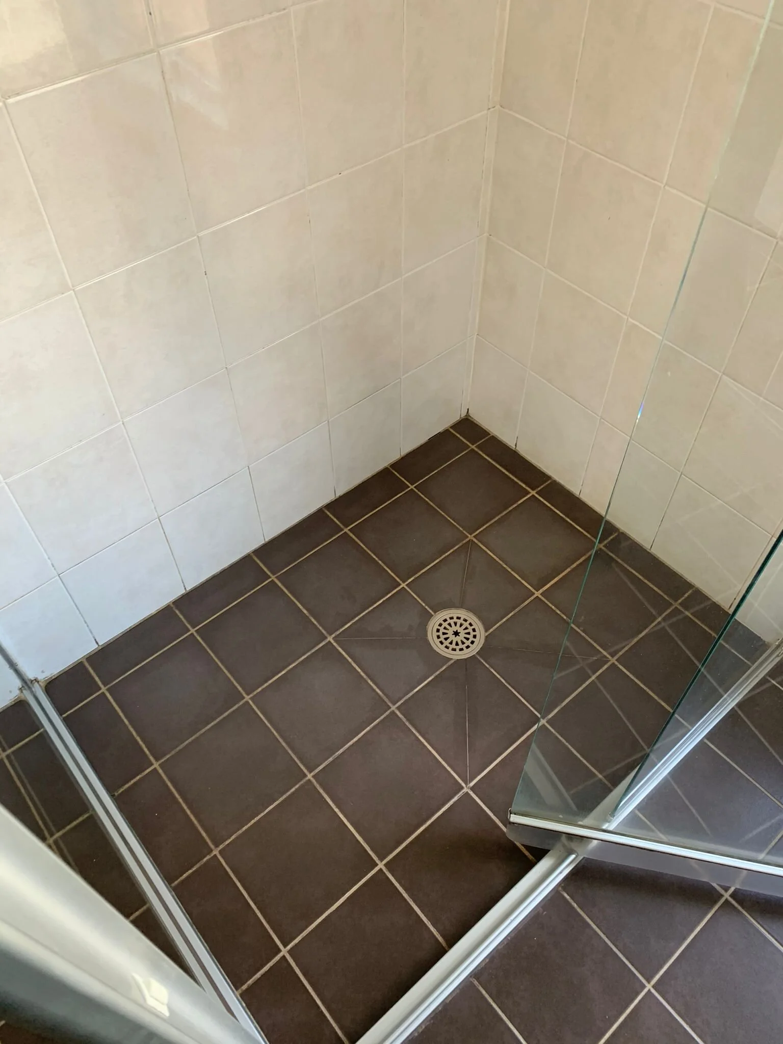 Shower - Before 9.jpg