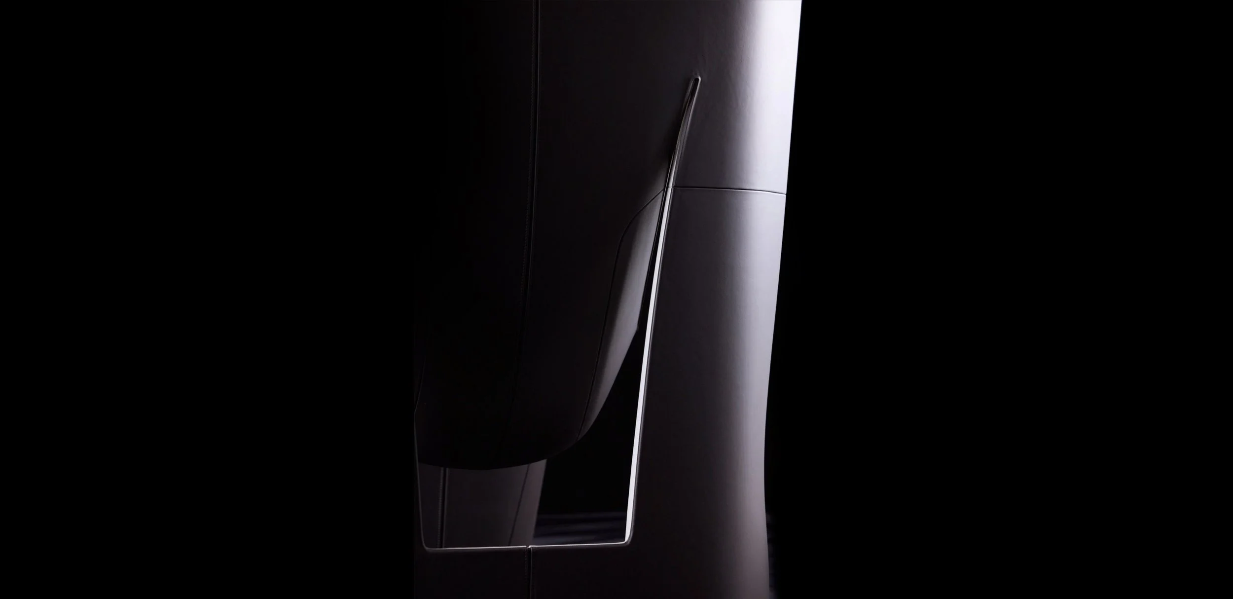 img_Gravity_Detail_Rear_A_w_03.jpg