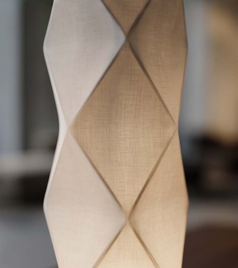 img_void-lamp_aa_scheen_detail_body_A_01.jpg