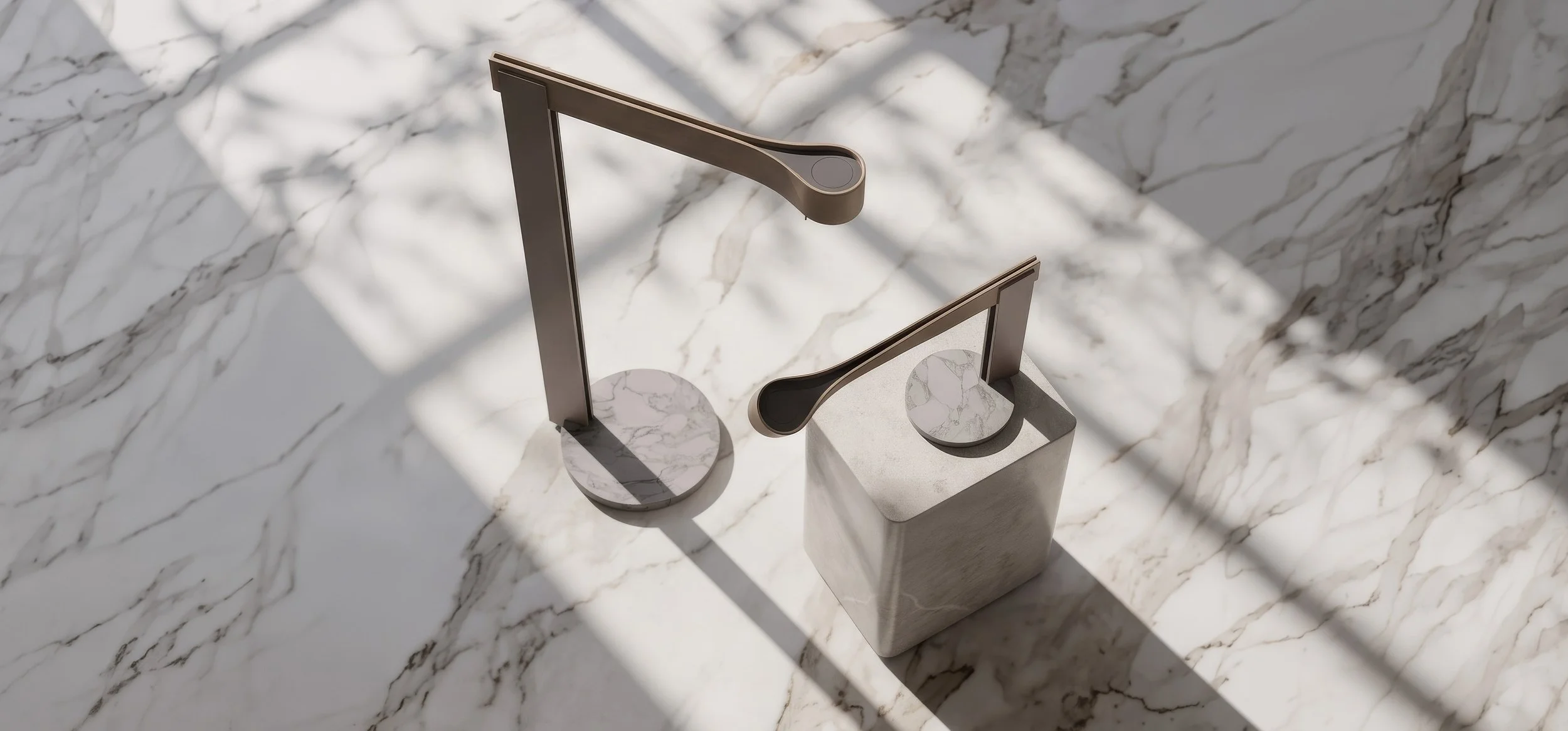 img_Loop_Lamp_scheen_x2_top_D_w_03.jpg