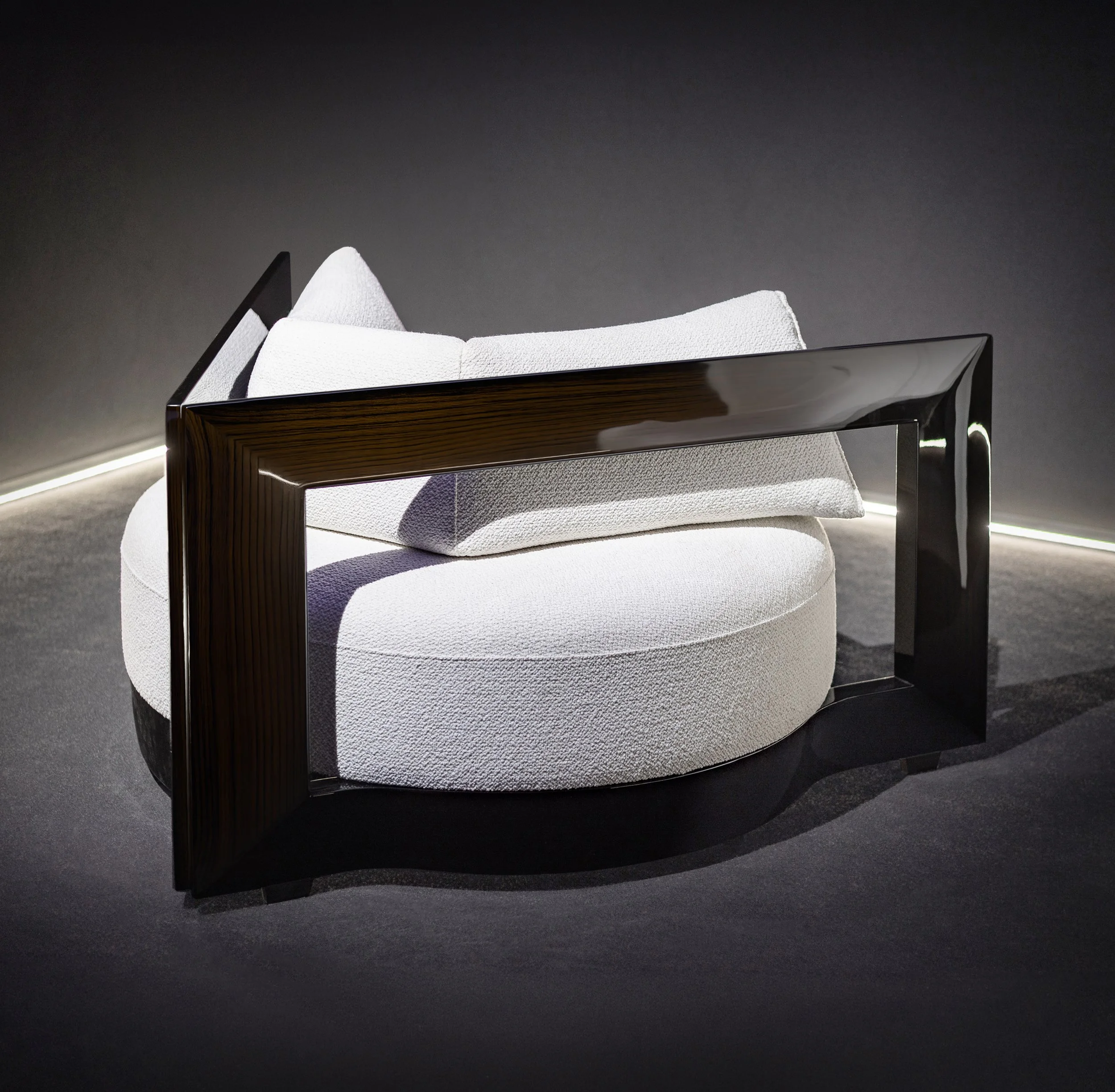img_Frame_chair_side_B_04.jpg