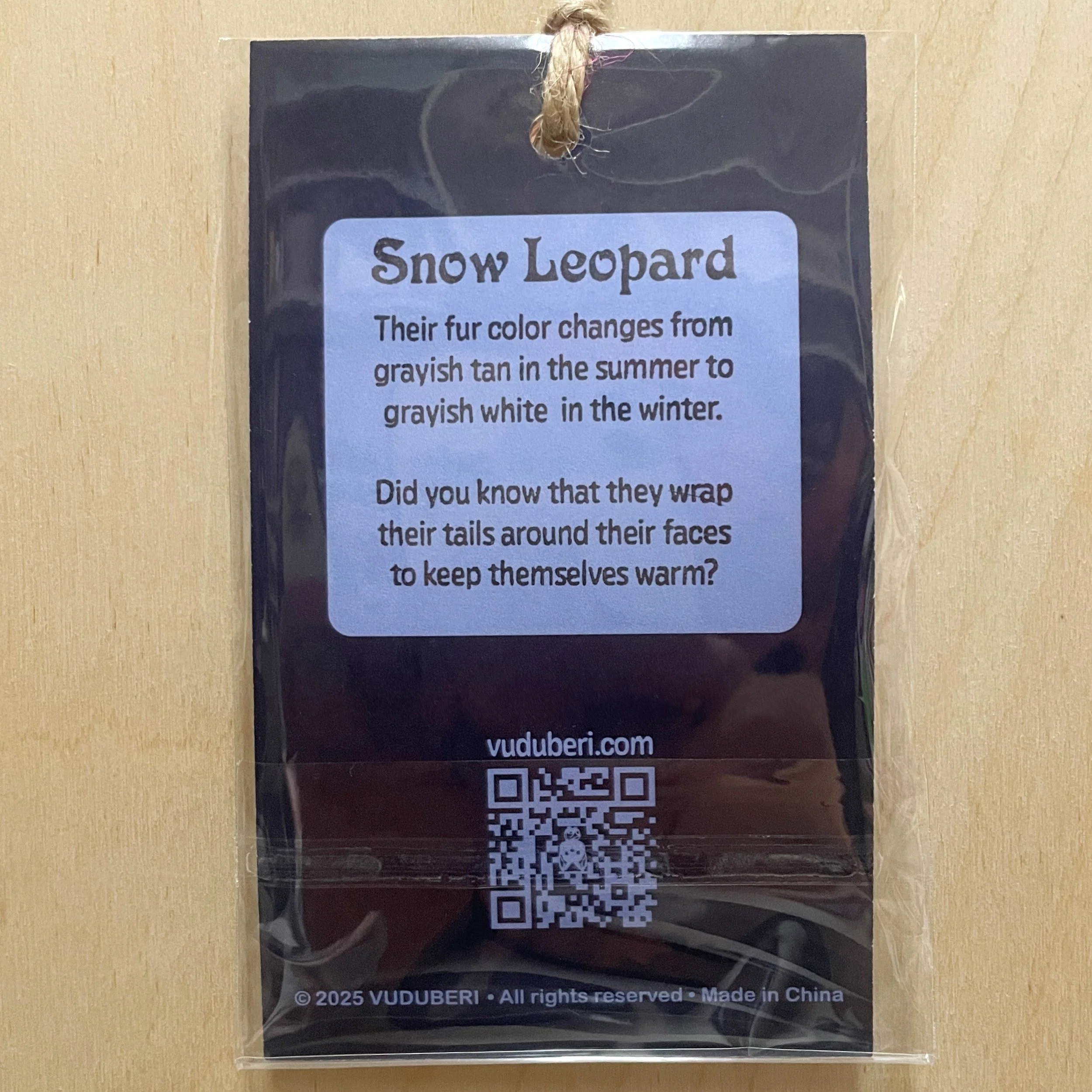 KA1006-SnowLeopard-E.jpg