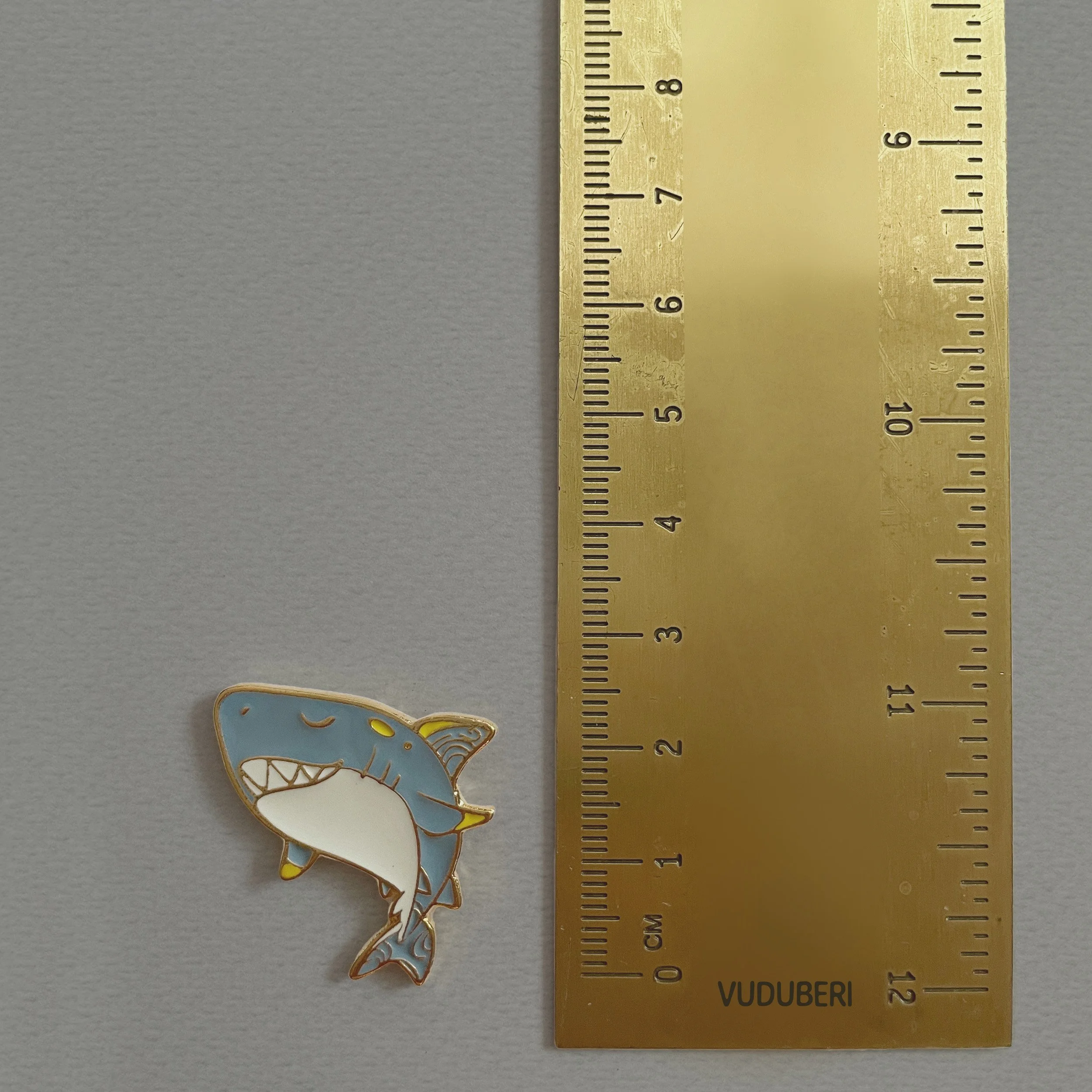 PA1003-Shark-E.jpg