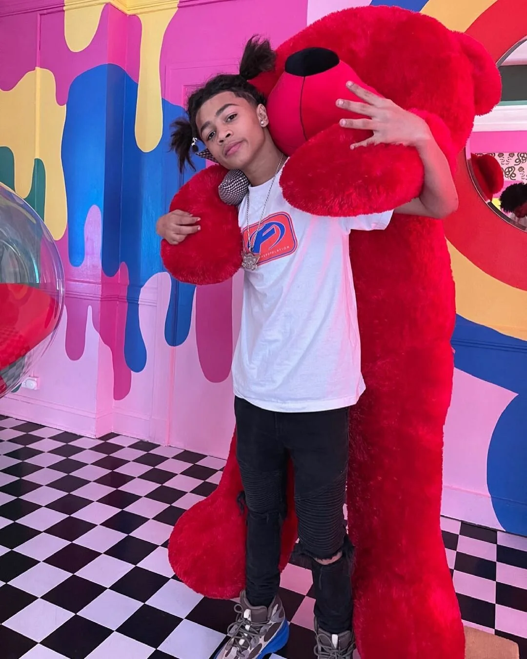 Jae Michals−Love Redemption Jae Lynx Locks it Down with Interscope Records for his Birthday