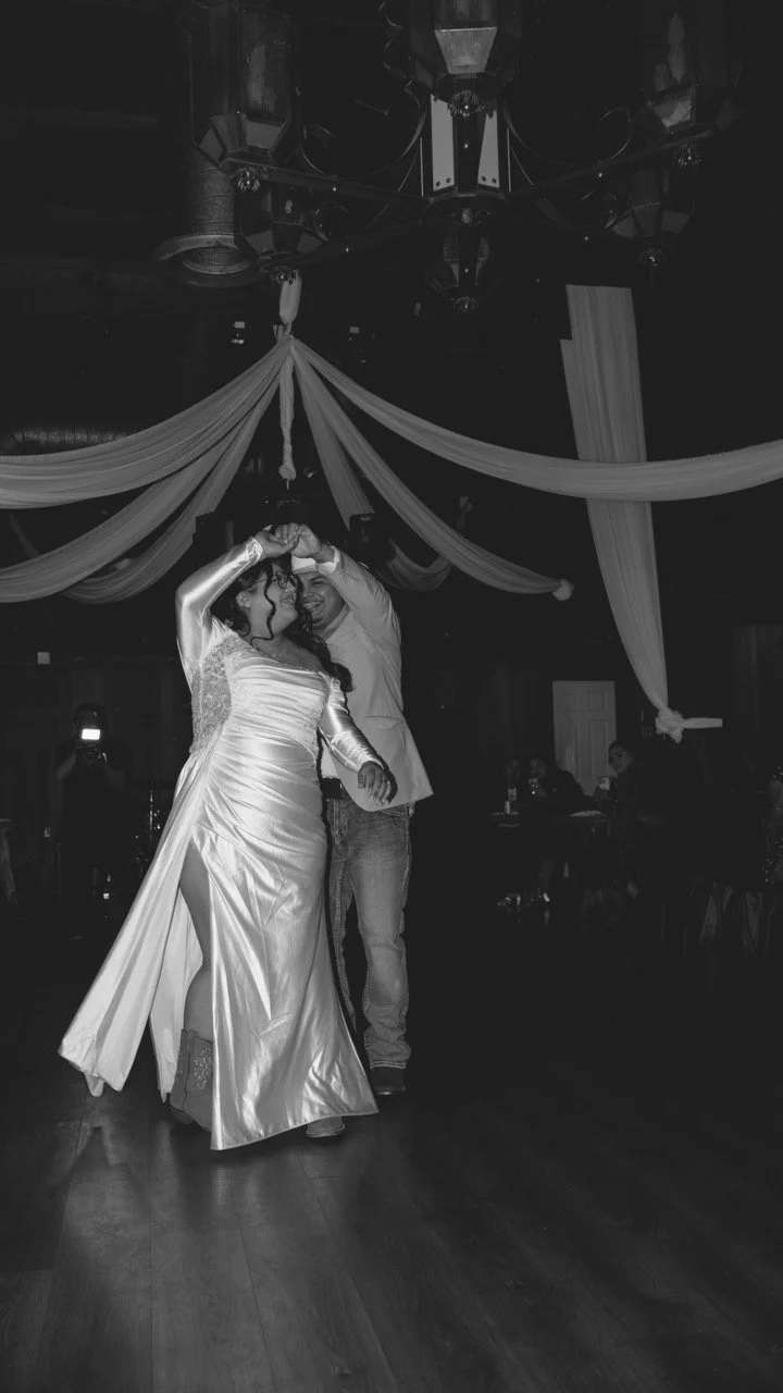 ASTRID_IGNACIO_WEDDING_102_(B&W) Large.jpeg