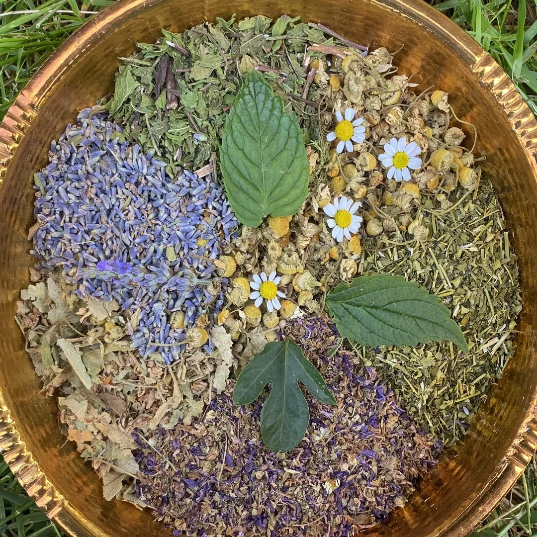 TRANQUILITEA | Calming Herbal Blend