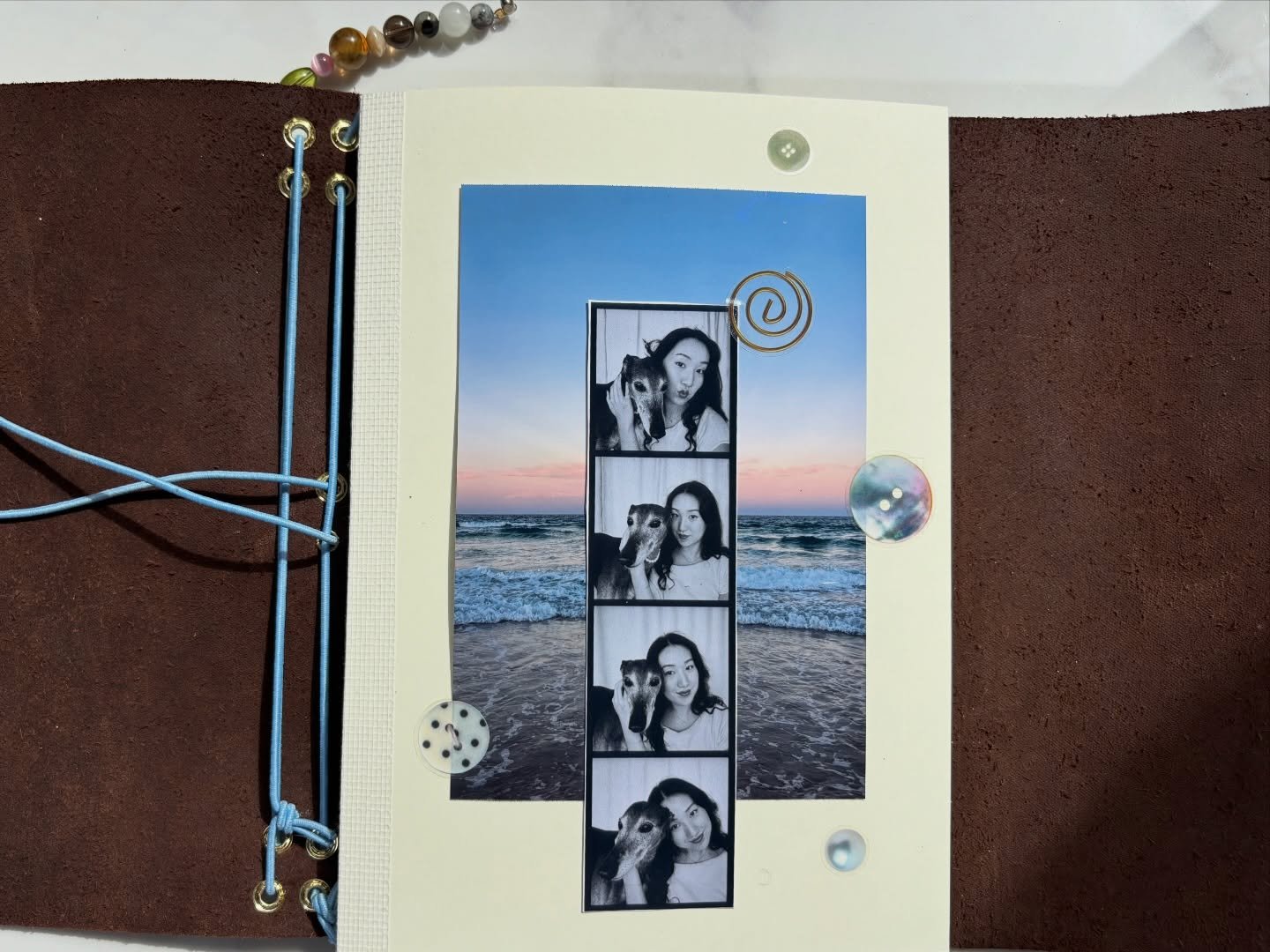 New junk journal unlocked 🔓 handmade by me at a @keepssakeclub workshop! 💫