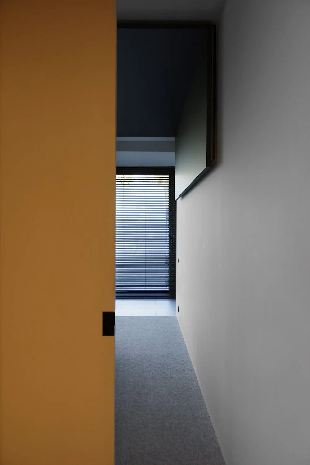 doorkijk dressing slaapkamer