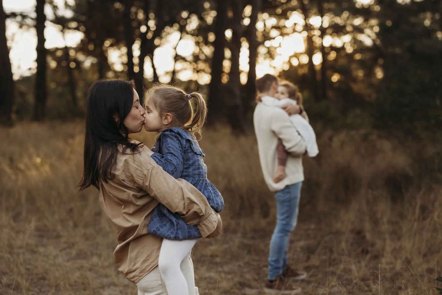 Why winter is one of the best times for outdoor family photos | Sydney Family Photographer