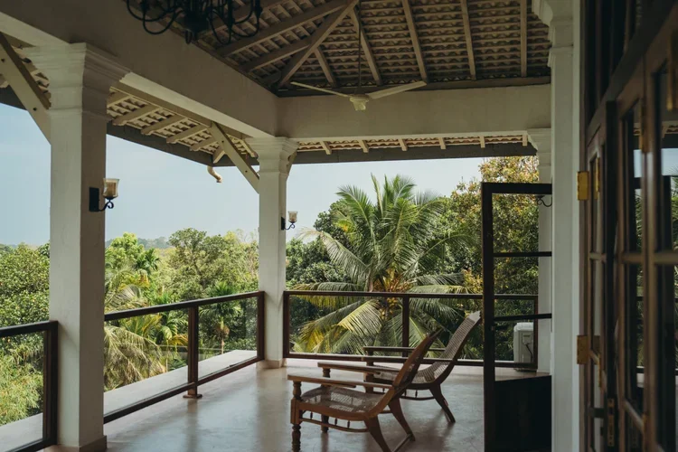 Lanka+Yoga+2023-Dean+Raphael-466.jpg-2.webp