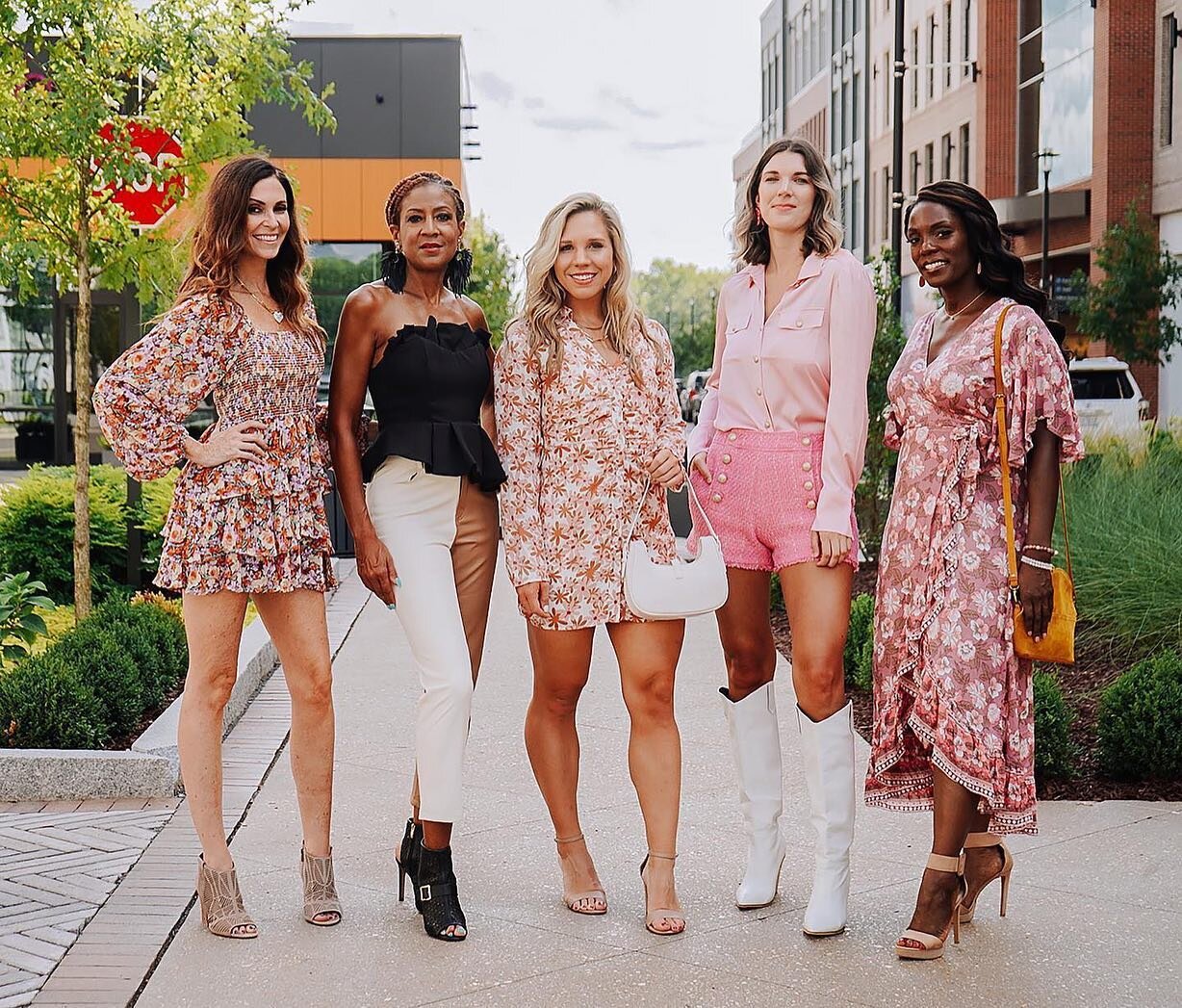 Some of our favorite local boutiques will be at @raleighfashionfest this Thursday! 🤩🤩

Don't miss out on one of our favorite local fashion, food, and shopping experiences in the Triangle! Come support 50+ local businesses and empower women, present