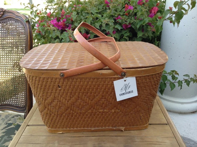 Vintage Basket, Indiana - $42