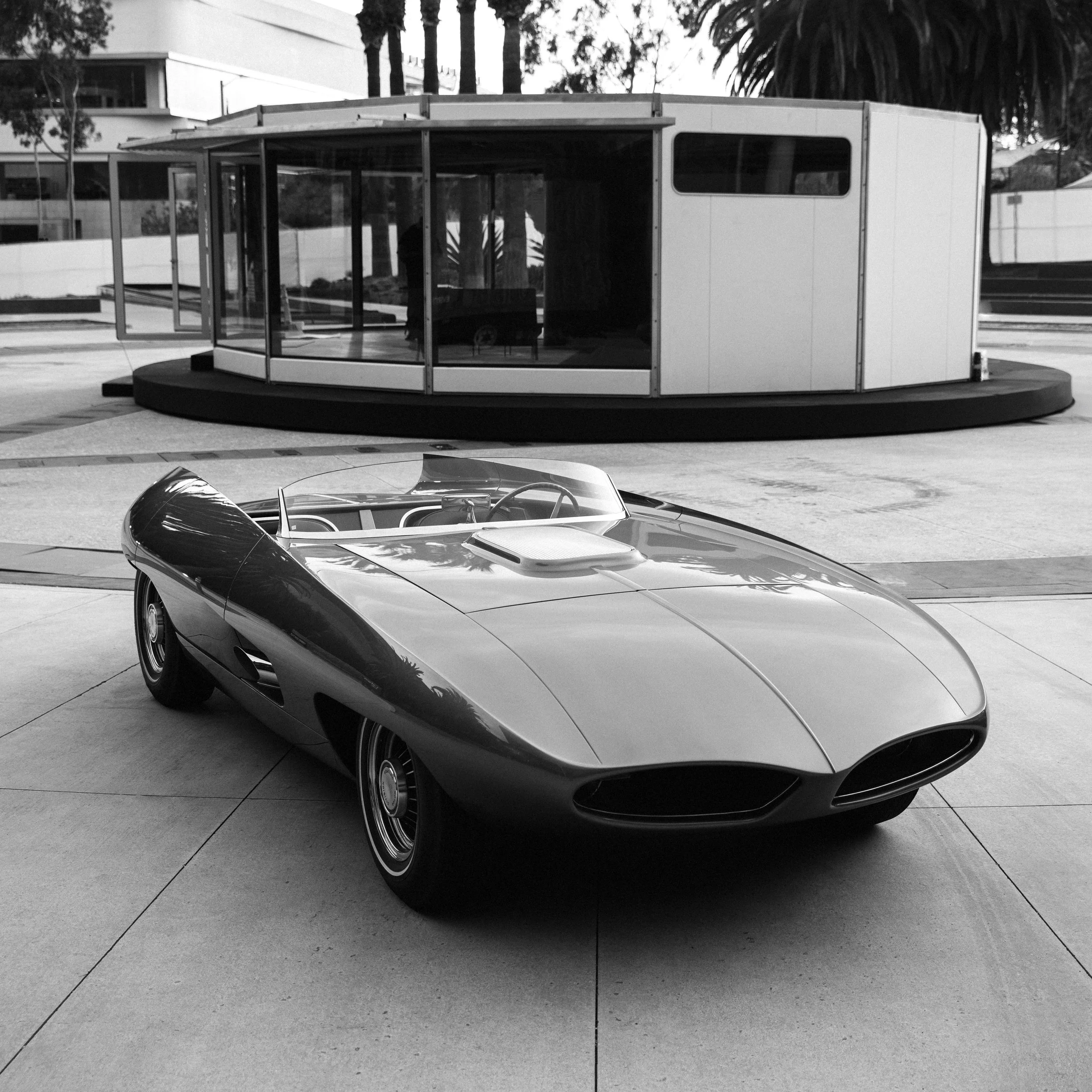 Pontiac Vivant