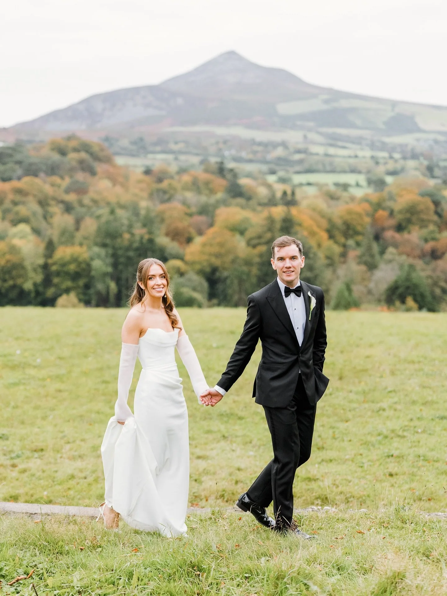 Sinead and Brian&rsquo;s sneak peek from their beautiful wedding day in Powerscourt House ❤️ &ldquo;Dasha I can&rsquo;t believe how quickly you turned these around - we are OBSESSED. &nbsp;
Thanks you so so much for being apart of our day, your manag