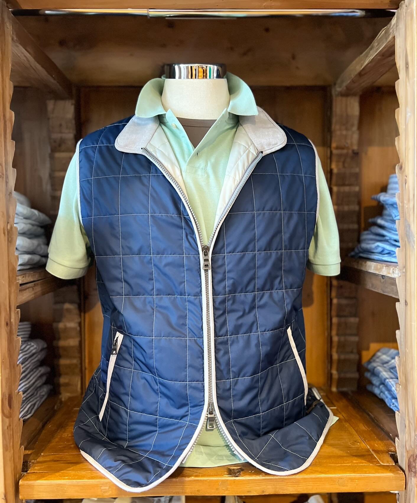 Happy Father&rsquo;s Day to our favorite dads! We&rsquo;ll be here until 5:30 for any last minute gifts!

@watervilleclothes