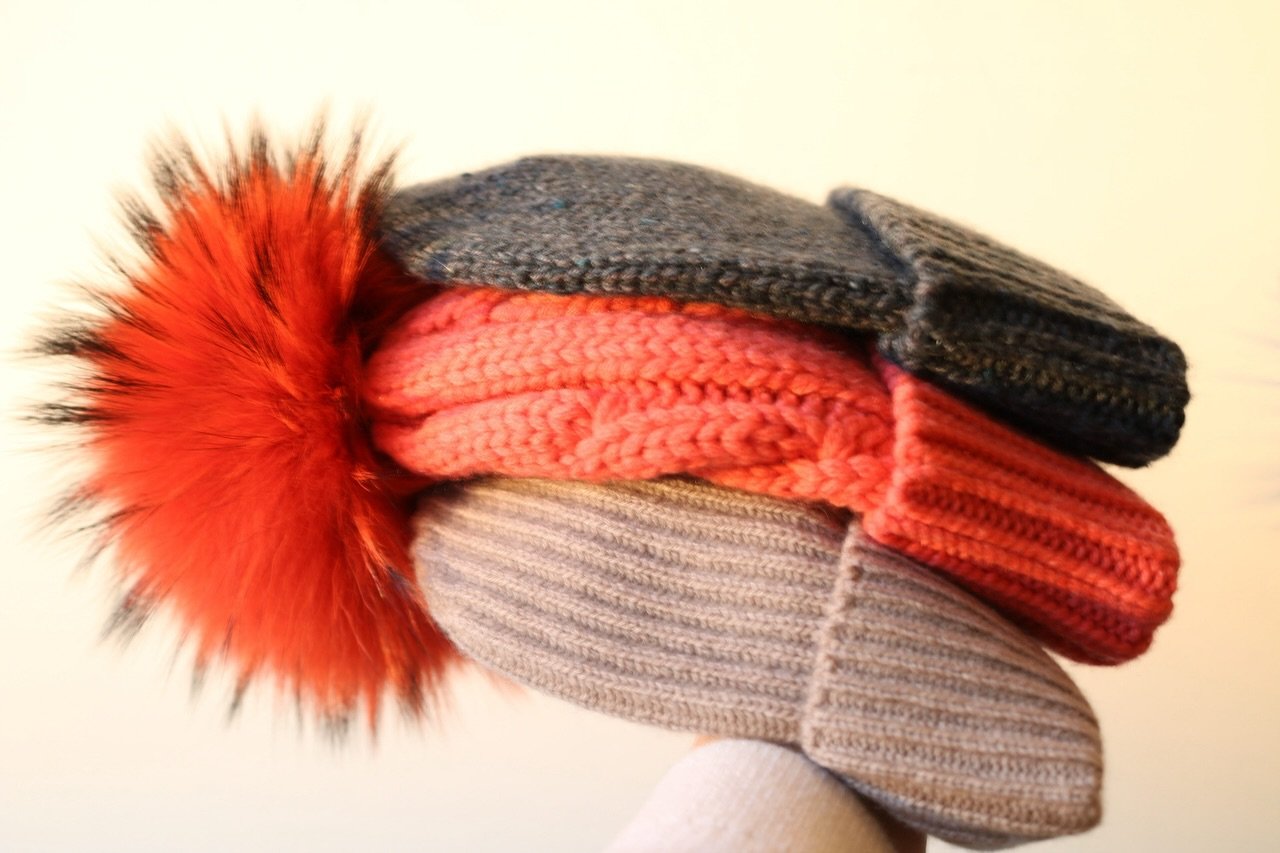 Gifts of all sizes available at R. Derwin 🎁