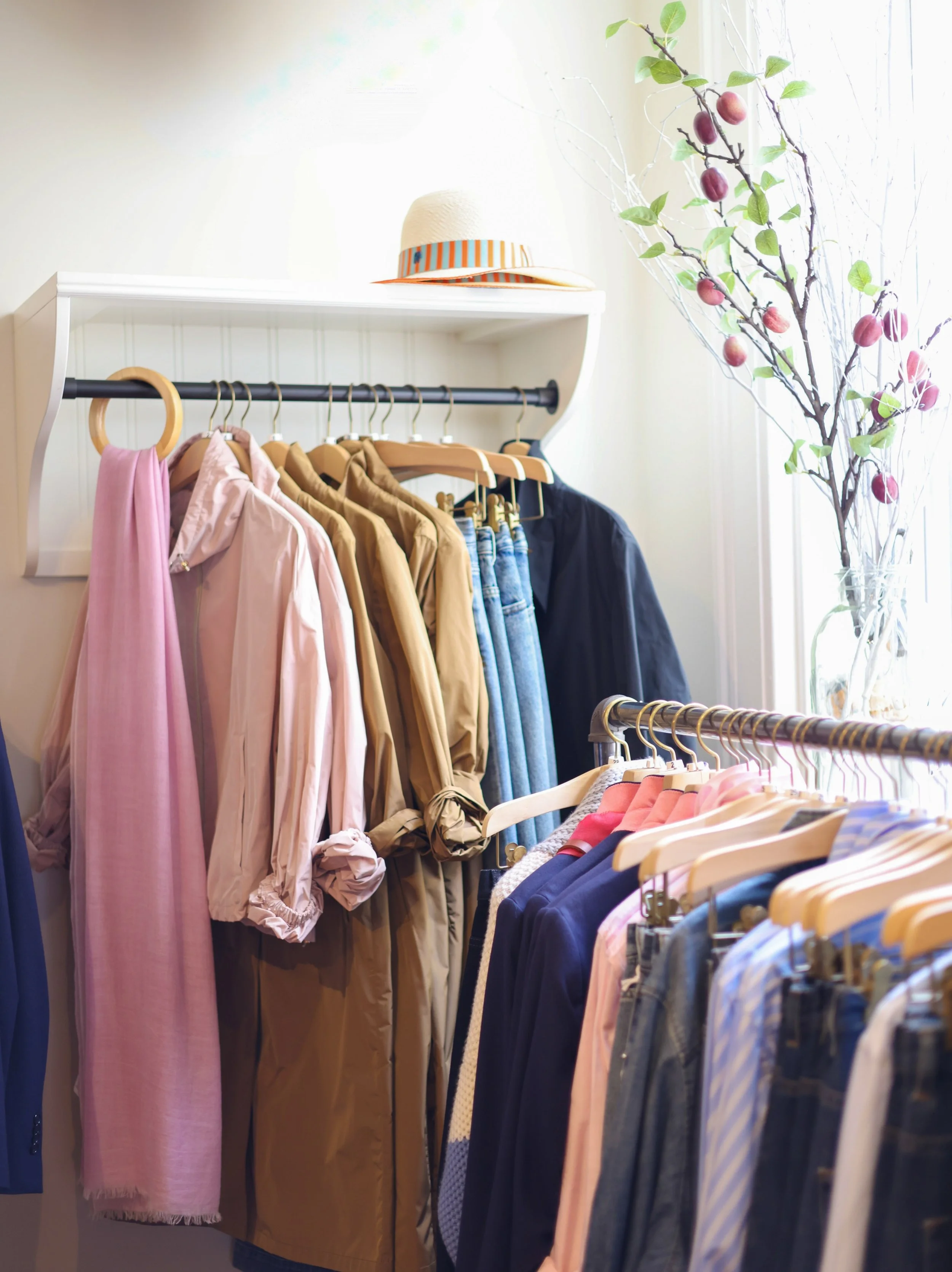 Happy Mother&rsquo;s Day ❤️ take today to celebrate and cherish all that mothers are. 
Open from 11-5pm! 
Stop in with your mothers, to be mothers and loved ones 🌷