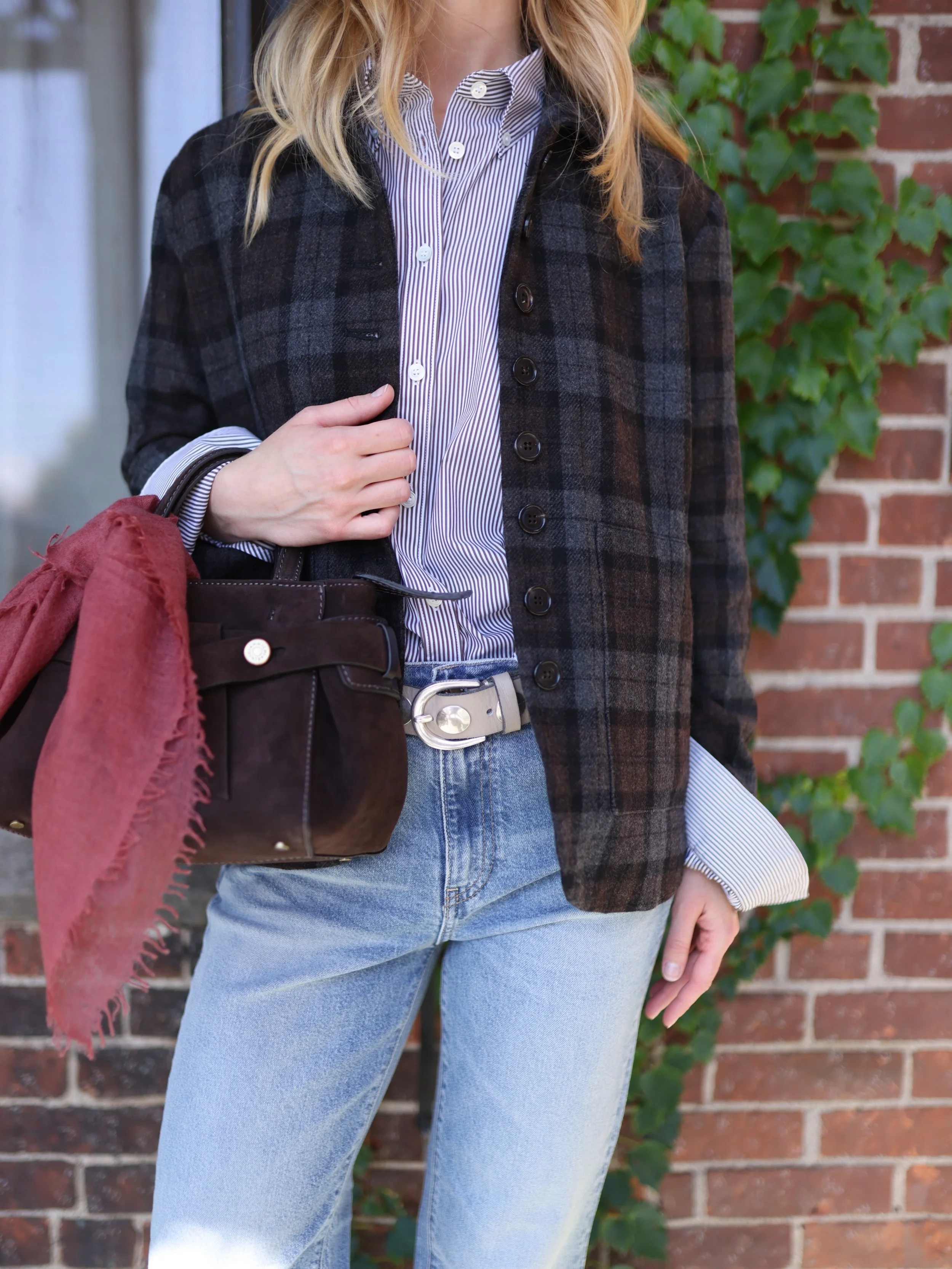 Stripes and plaid, subtly at play. 🤍