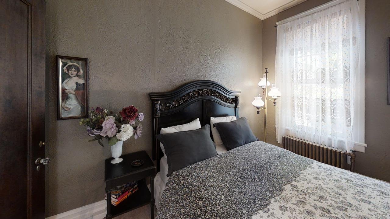 The Judge Allen Craig Mansion third bedroom