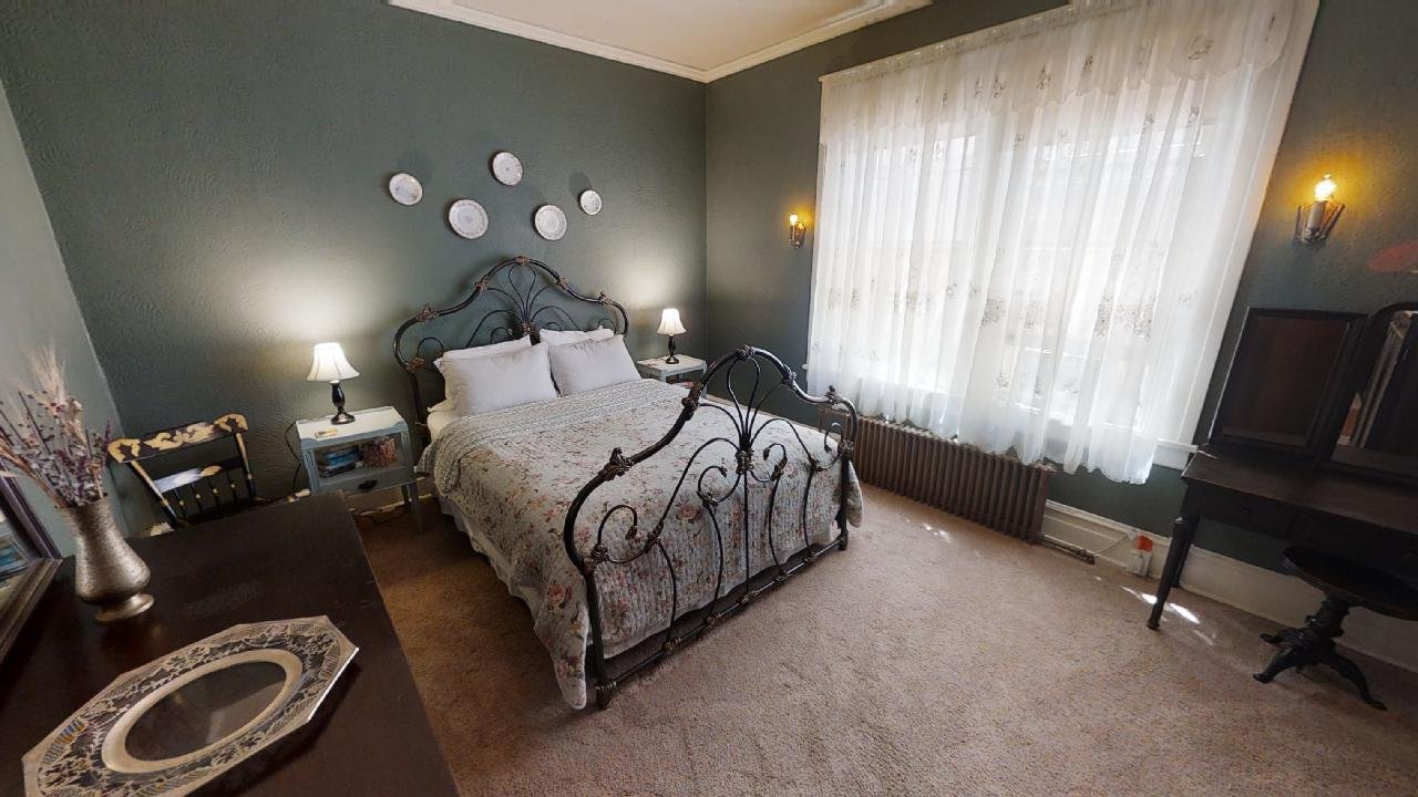 The Judge Allen Craig Mansion second bedroom
