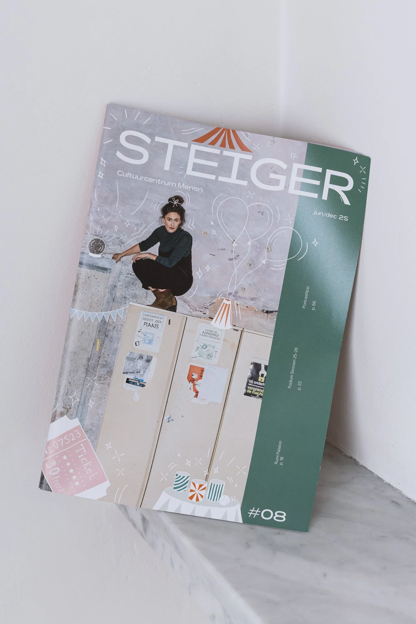 Mixed Media Steiger Magazine