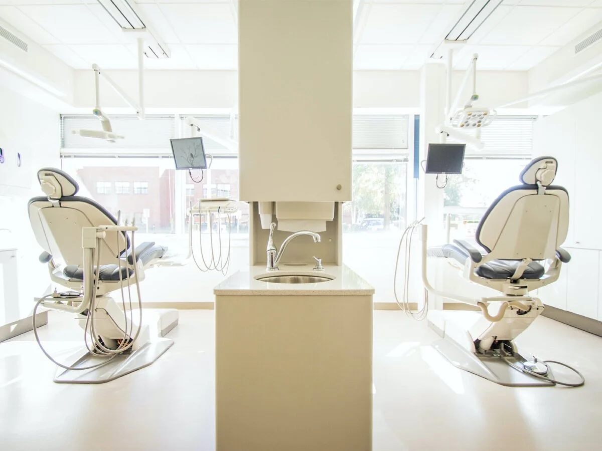 The Difference Between Endodontist and Dentist?