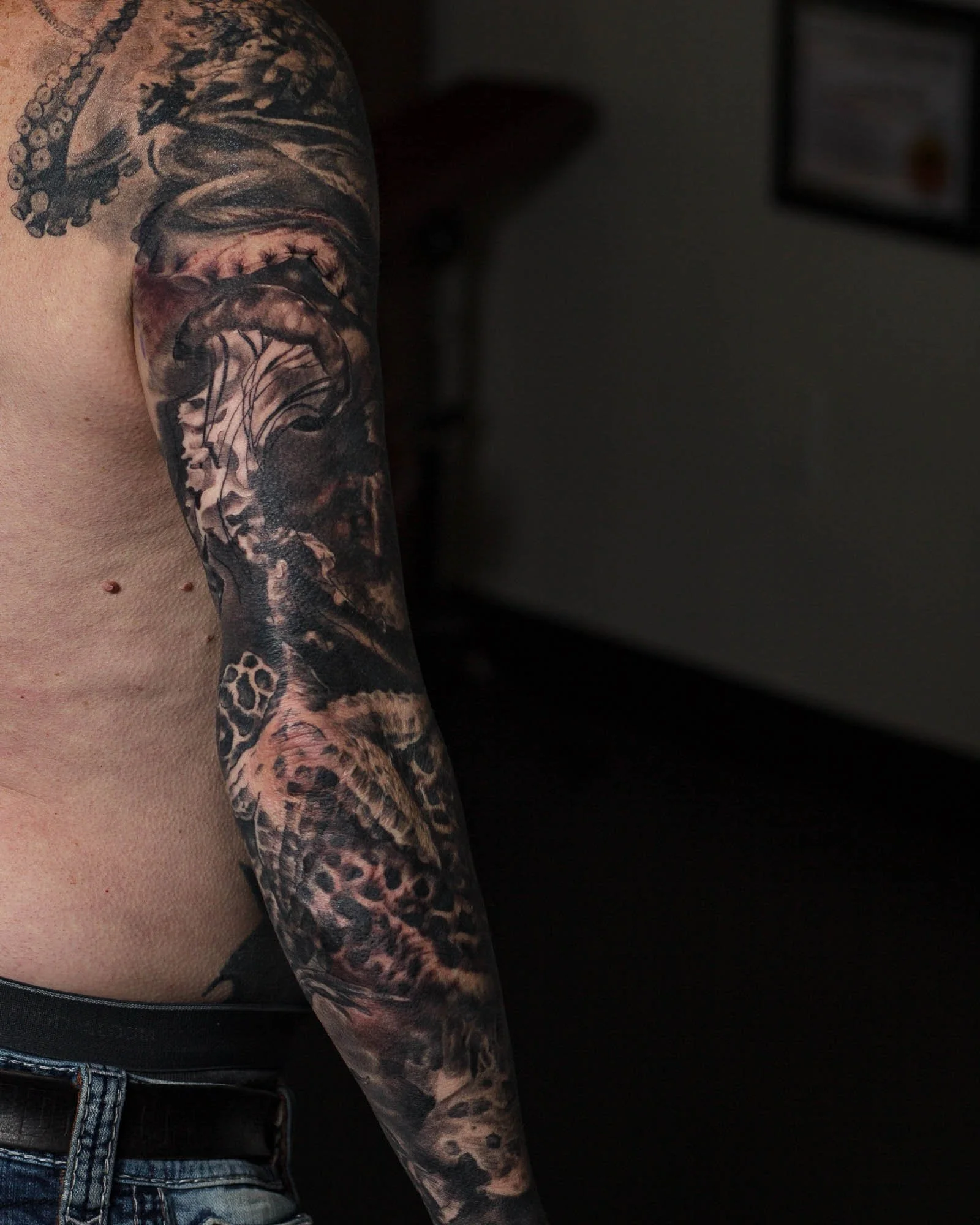 Jellyfish,Starfish,Octopus- Underwater Sleeve